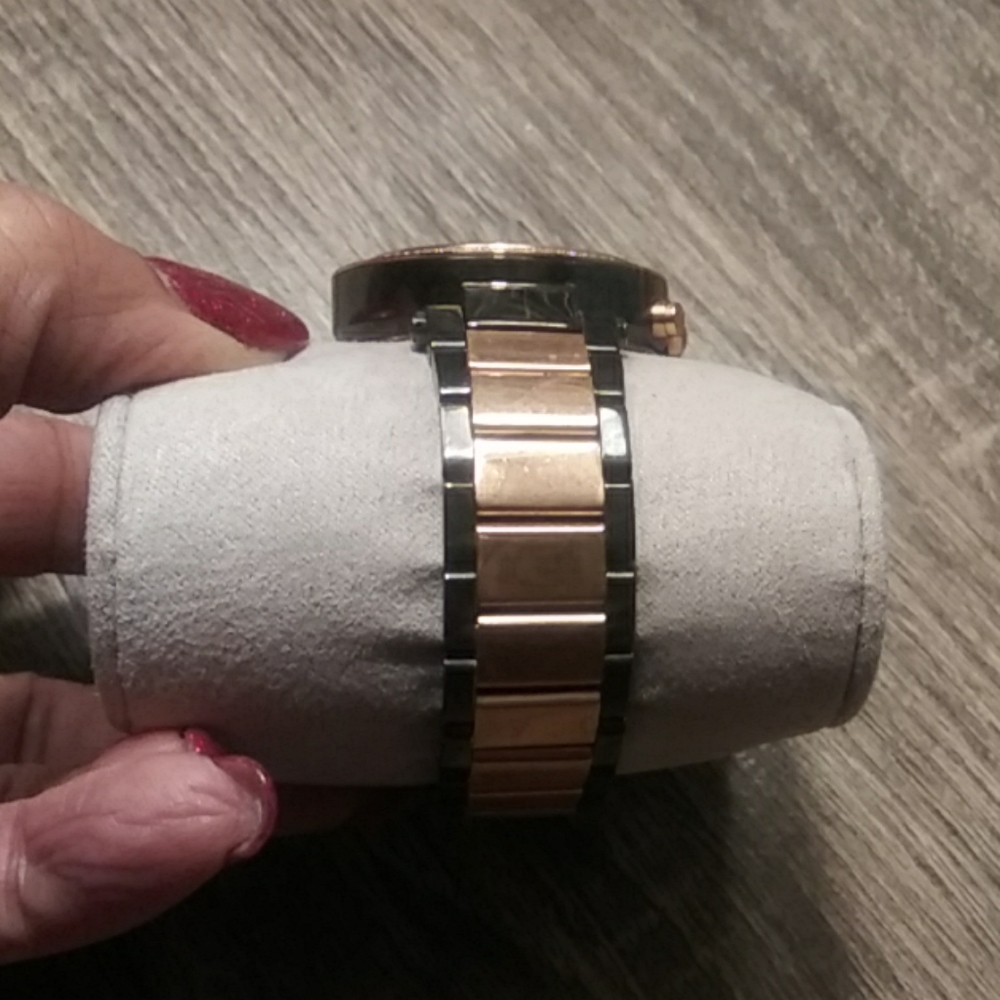 Michael Kors Ladies Watch - Picture 2 of 4